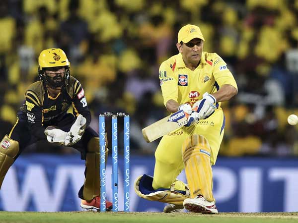 సిక్స్‌తో పాటు మరో రెండు పరుగులు అదనంగా