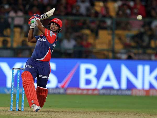 ఫర్వాలేదనిపించిన ఆవేశ్ ఖాన్