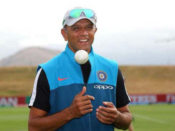 ద్రవిడ్‌ పేరును ద్రోణాచార్య అవార్డుకు