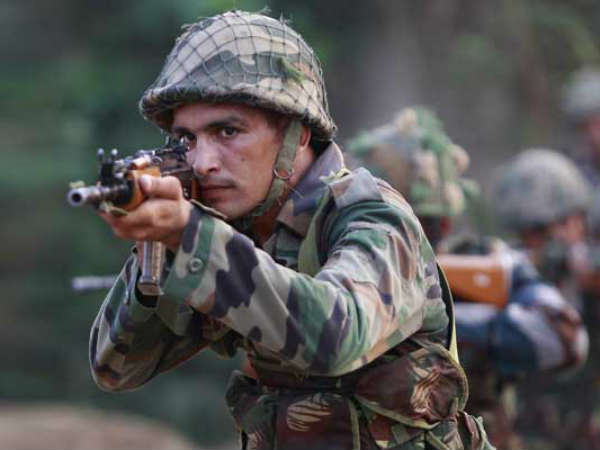 భారత సైనికులను చంపుకుంటూ: