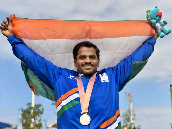 సోషల్ మీడియాలో ప్రశంసల వర్షం