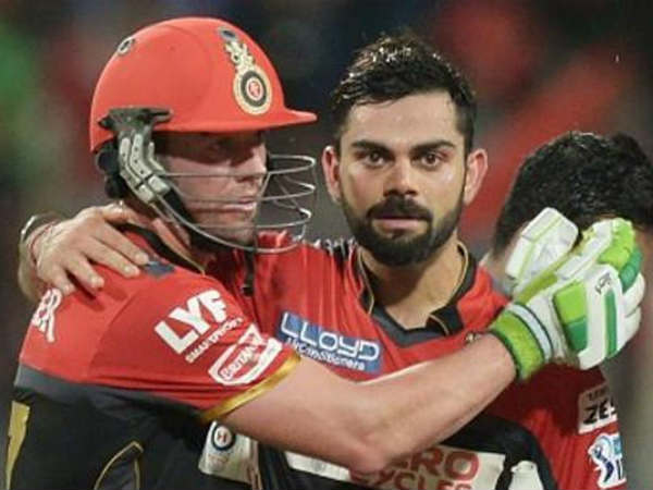  డికాక్. ఇద్దరూ వికెట్ కీపర్లు కావడంతోనే: 