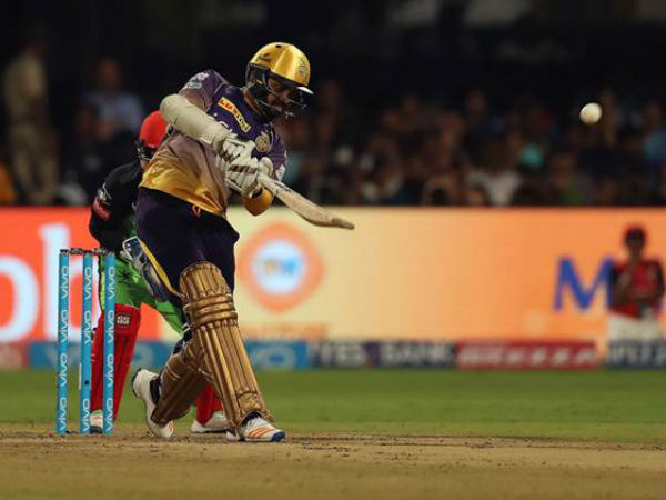 ఫాస్టెస్ట్‌ హాఫ్‌ సెంచరీ రికార్డును: 