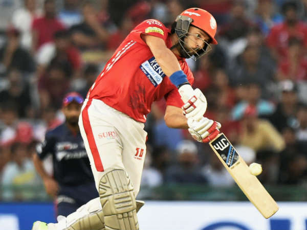 యువరాజ్ బ్యాట్ నుంచి రాని భారీ ఇన్నింగ్స్‌లు