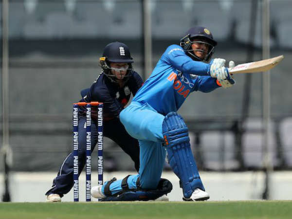 భారత విజయ లక్ష్యం 203 భారత విజయ లక్ష్యం 203