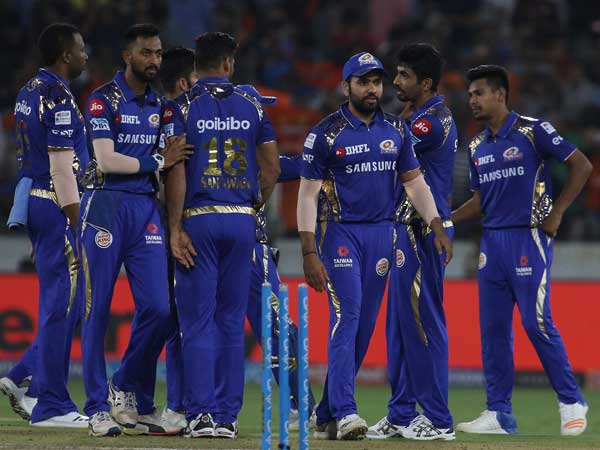 డెత్ ఓవర్లలో మ్యాచ్‌ని రక్షించలేకపోతున్న బుమ్రా