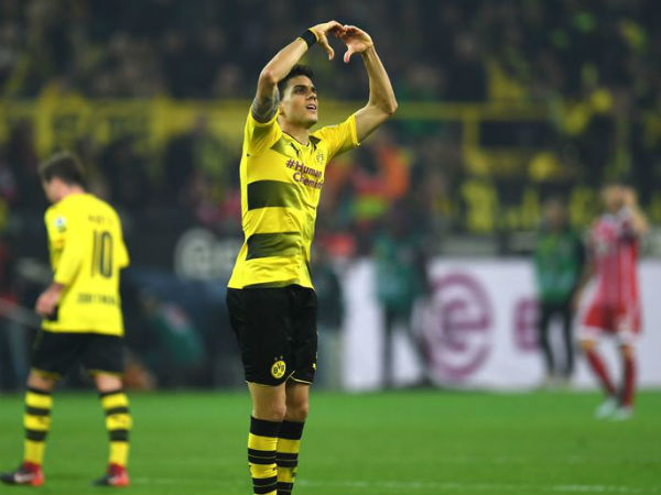 బెటిస్ మిడ్ ఫీల్డర్ 