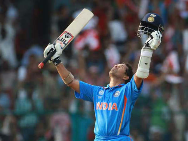  100 అంతర్జాతీయ సెంచరీలు : 