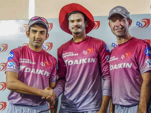 ఇప్పటివరకు 4217 పరుగులు చేసిన గంభీర్‌ 