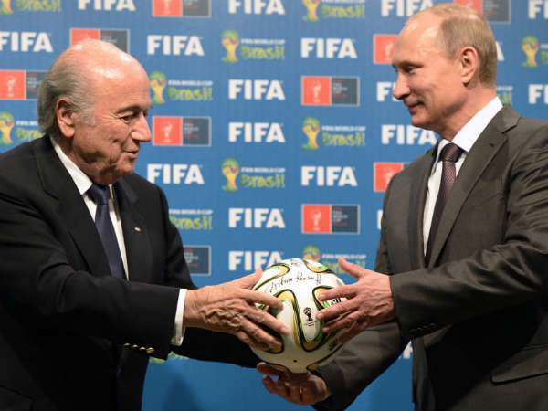 హిట్లర్ మాదిరిగా వ్యవహరిస్తారని పుతిన్‌పై బోరిస్ జాన్సన్ వ్యాఖ్య