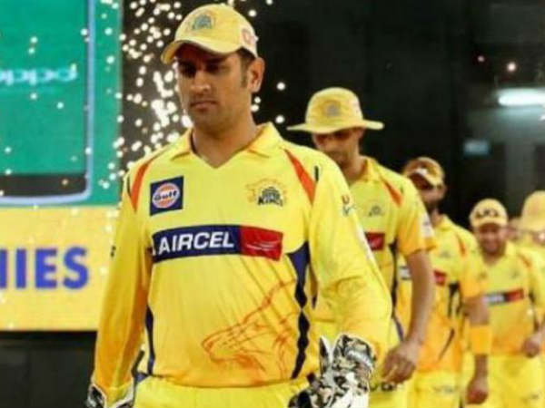  చెన్నైని ధోనీ నడిపిస్తున్న తీరు అద్భుతం