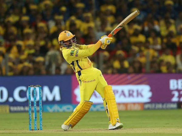 పాయింట్ల పట్టికలో చెన్నై రెండో స్థానంలో నిలవగా