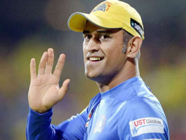 మరో 26 పరుగులు సాధిస్తే