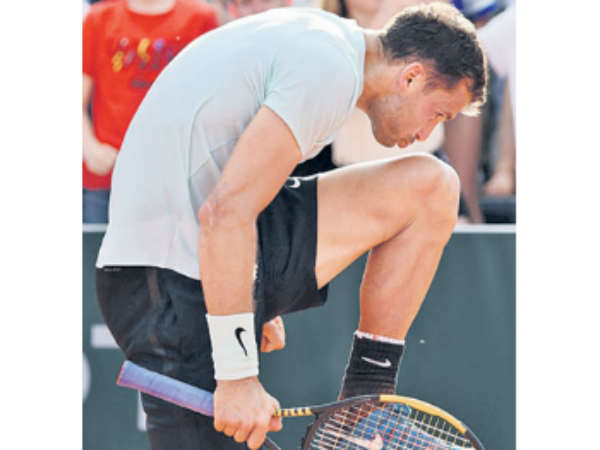 కష్టపడి గెలిచిన బెనోయిట్‌ పెయిర్‌