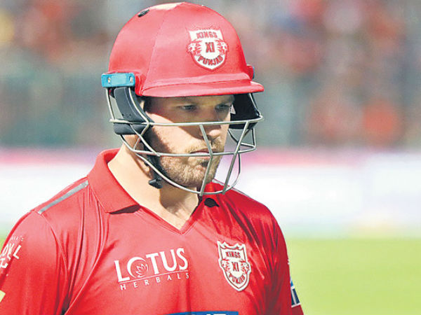 ఆరోన్ ఫించ్ (మ్యాచ్‌లు: 6, పరుగులు: 24)