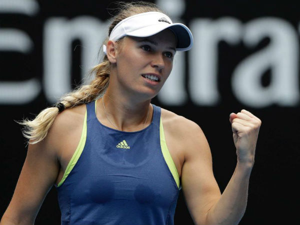 వోజ్నియాకి , ఎనిమిదోసీడ్‌ క్విటోవా ముందంజ 