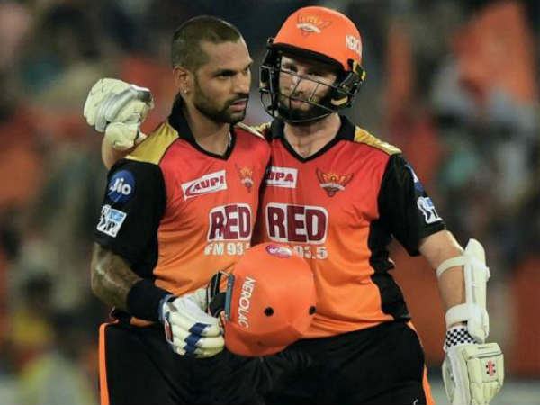 చెన్నైతో జరిగిన తొలి మ్యాచ్‌లో ధావన్ ఆడలేదు