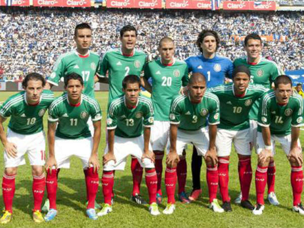 మెక్సికో నుంచి భారీగా రష్యాకు అభిమానులు