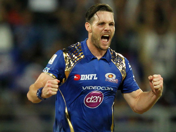 19 ఓవర్లు ముగిసే సమయానికి ఇరు జట్లు సమానం