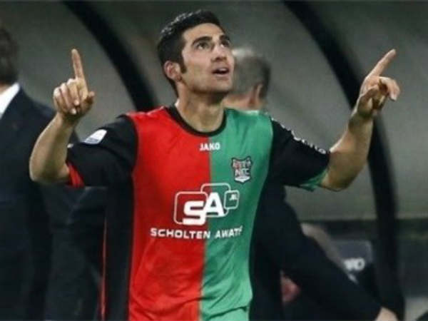 నెదర్లాండ్స్ క్లబ్ తరఫున 21 గోల్స్ చేసిన అలిరె జహన్ బక్ష్