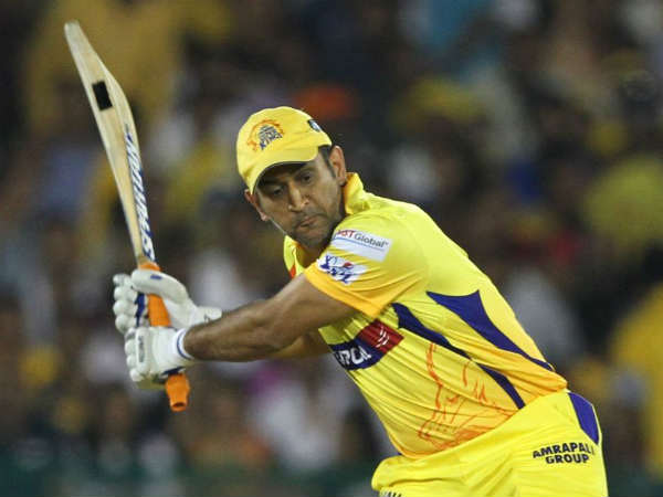 అత్యధిక సిక్సర్లు(27) బాది నూతన రికార్డు