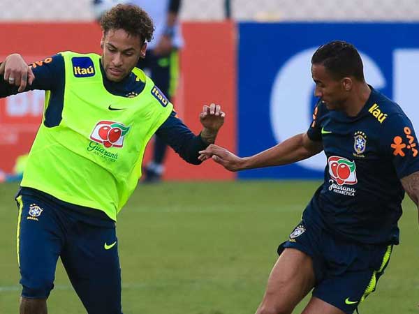 రోజురోజుకు మెరుగవుతున్న నేయ్మార్