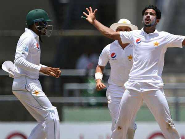 తొలి రోజు ఆటలో ఇంగ్లండ్‌ 184 పరుగులకు ఆలౌట్ 