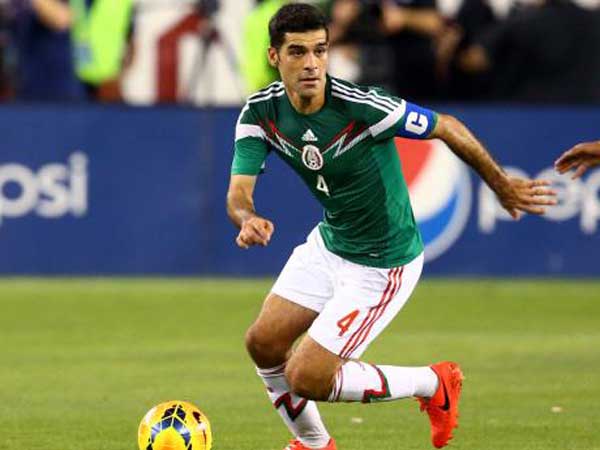 తొలిసారి 2002 సాకర్ కప్‌లో మార్క్వౌజ్