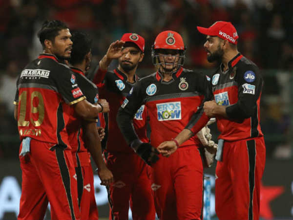 ఆరంభం నుంచి తడబడుతోన్న ఆర్‌సీబీ