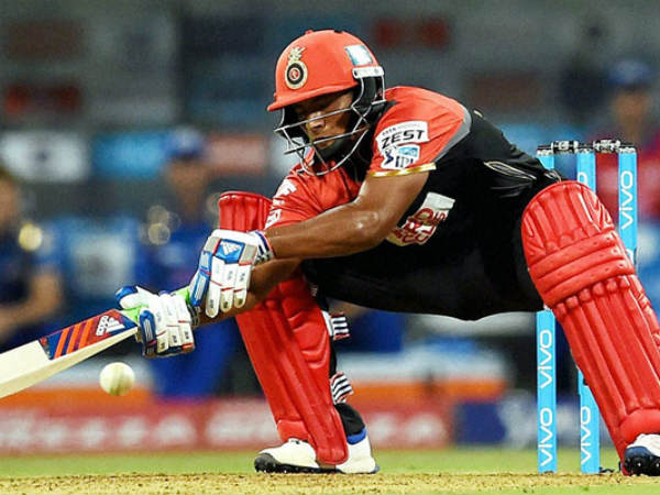 అసంతృప్తిపరచిన ఆటగాడు: