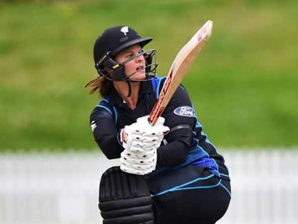 తొలి వికెట్‌కు 182 పరుగులు