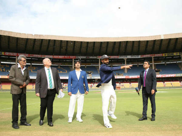 తొలుత బ్యాటింగ్‌ ఎంచుకున్న భారత్‌: 