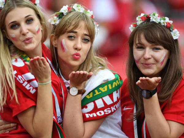  స్పానిష్‌ భాషలో స్త్రీ అంగాలపై అసభ్యంగా