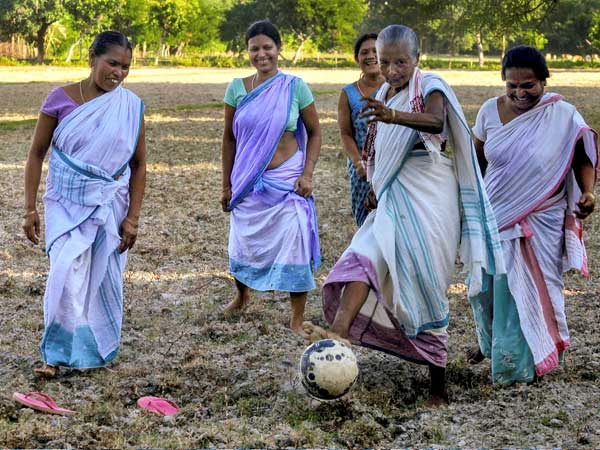 45 శాతం మంది మహిళలే 