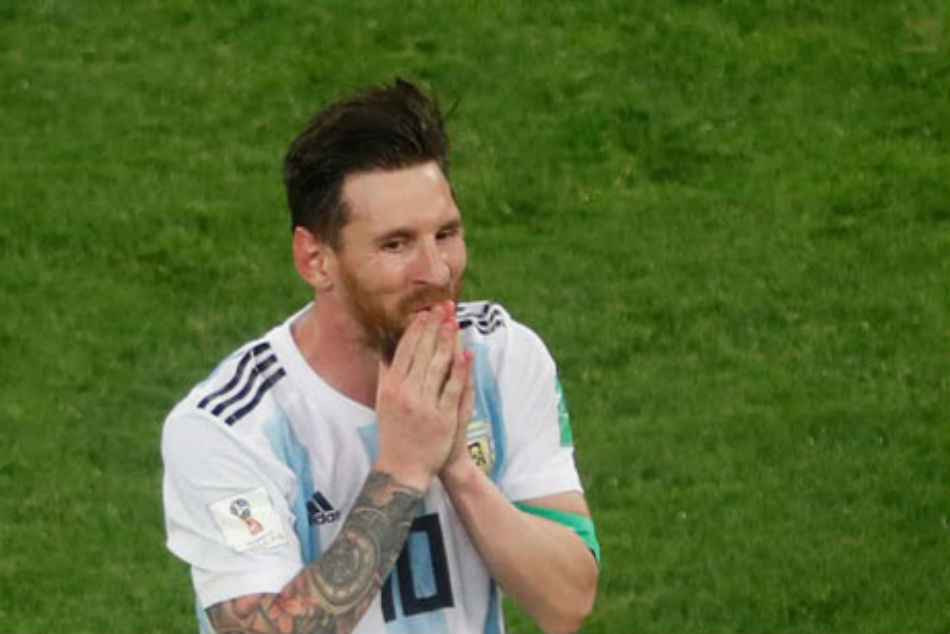 Sourav Ganguly rooted for ‘Champion’ Lionel Messi to perform; the footballer obliged