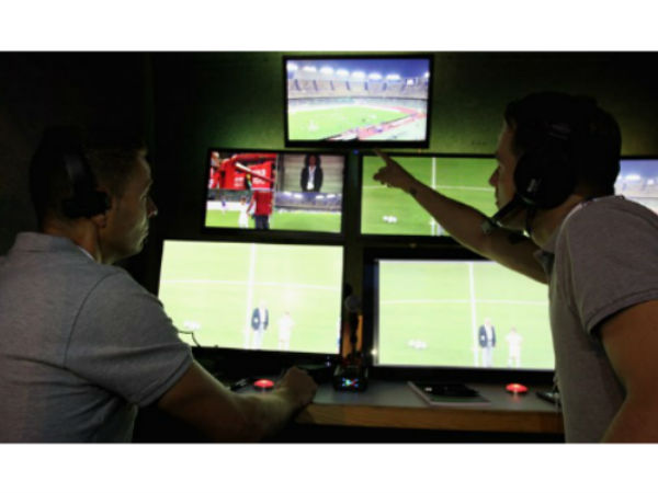 పెనాల్టీలు పెరిగి, రెడ్ కార్డ్‌లు తగ్గి: