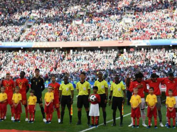 తొలి భారతీయుడిగా రిషి చరిత్ర