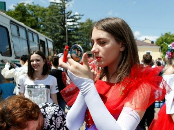 సెక్స్‌ నిషేధం ఏమైనా విధించారా?