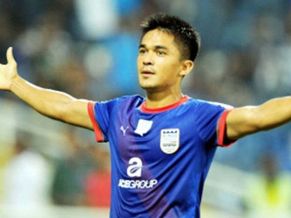 ఆటతీరులో వారి స్థాయిని అందుకోకపోవచ్చు