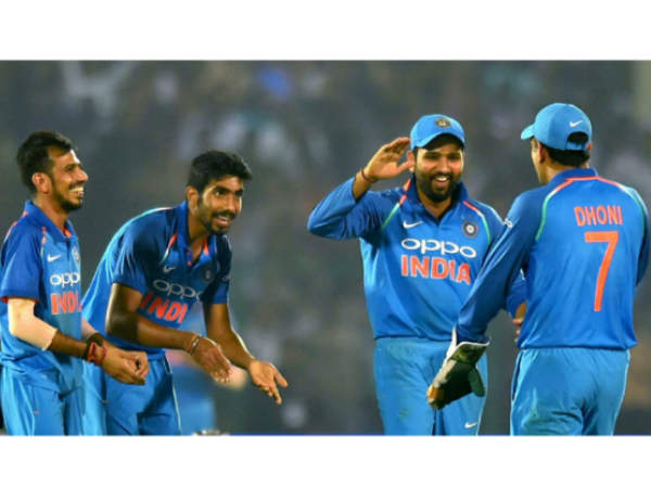 ఐర్లాండ్‌ను 132/9కే పరిమితం చేసి: