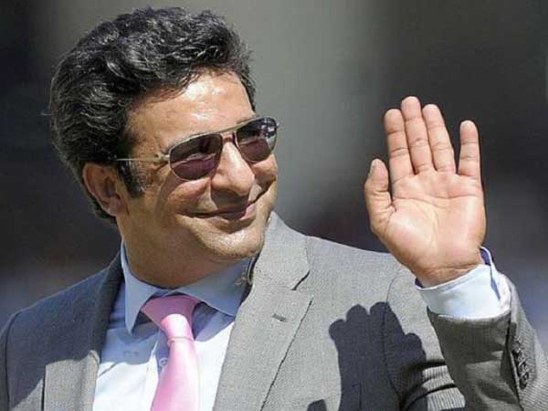  500 వికెట్లు తీసిన మొట్టమొదటి బౌలర్