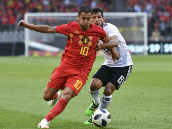 ఖాళీలను కాళ్లతో శాసించే హజార్డ్