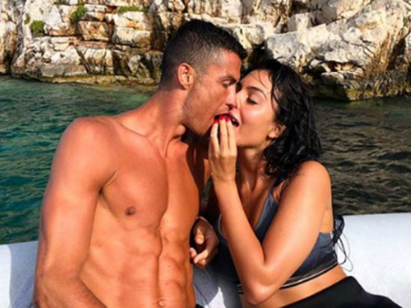 హ్యాట్రిక్‌ గోల్స్‌తో 