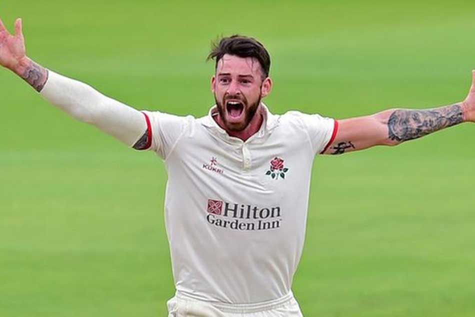 County Championship: Yorkshire take lead after Jordan Clark hat-trick for Lancashire County Championship: Yorkshire take lead after Jordan Clark hat-trick for Lancashire