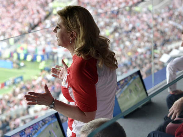 సోషల్ మీడియాలో కోలిండా ఫోటోలు వైరల్