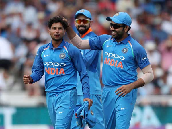 మెర్లిన్‌ అనే బౌలింగ్ మెషిన్‌ను సైతం రంగంలోకి