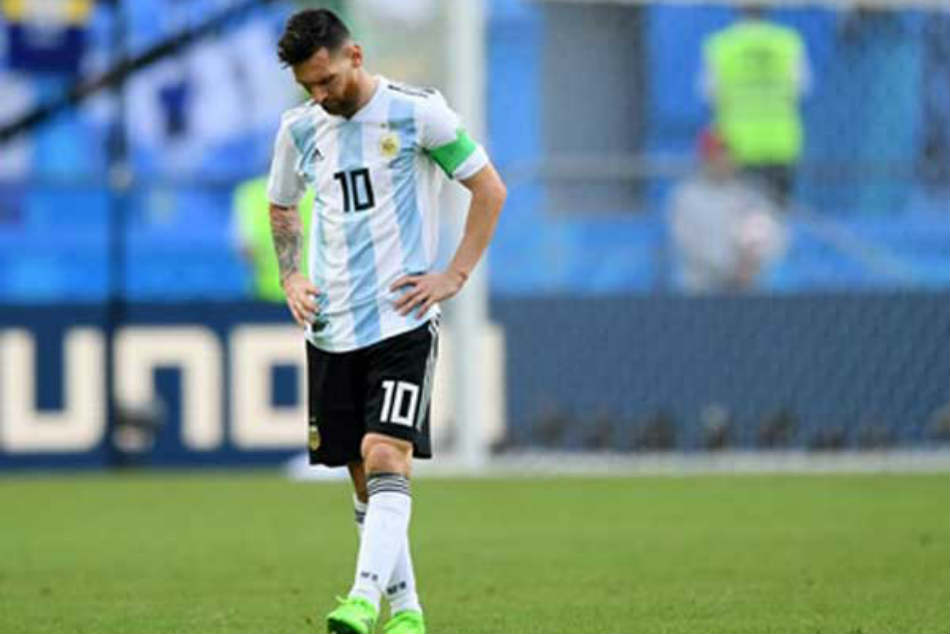 Lionel Messi: Barcelona star enjoys break in Ibiza with family