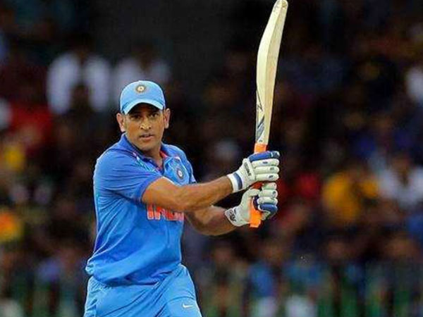 గంభీర సలహా పాటించిన ధోని