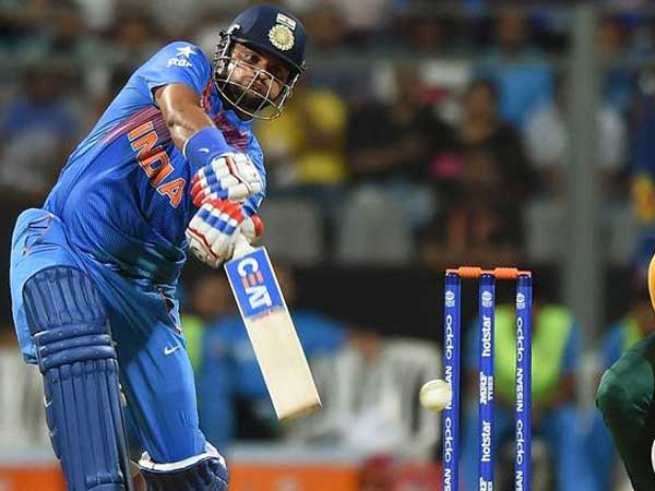  సురేశ్ రైనా (60 బంతుల్లో 101 పరుగులు)