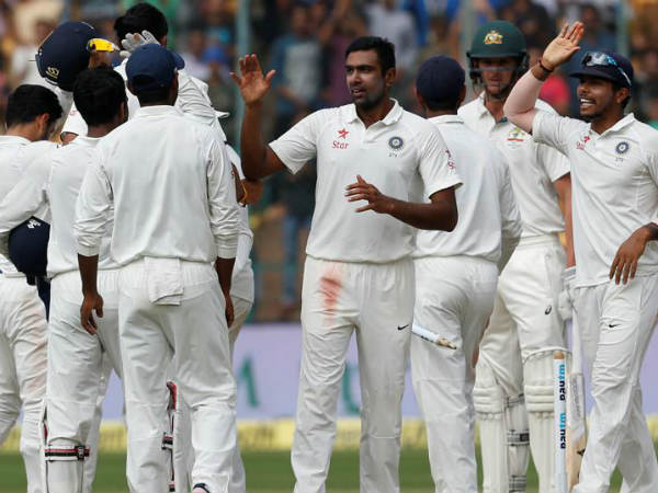 టెస్టు సిరీస్‌కు బరిలో ఉండే బౌలర్లు: